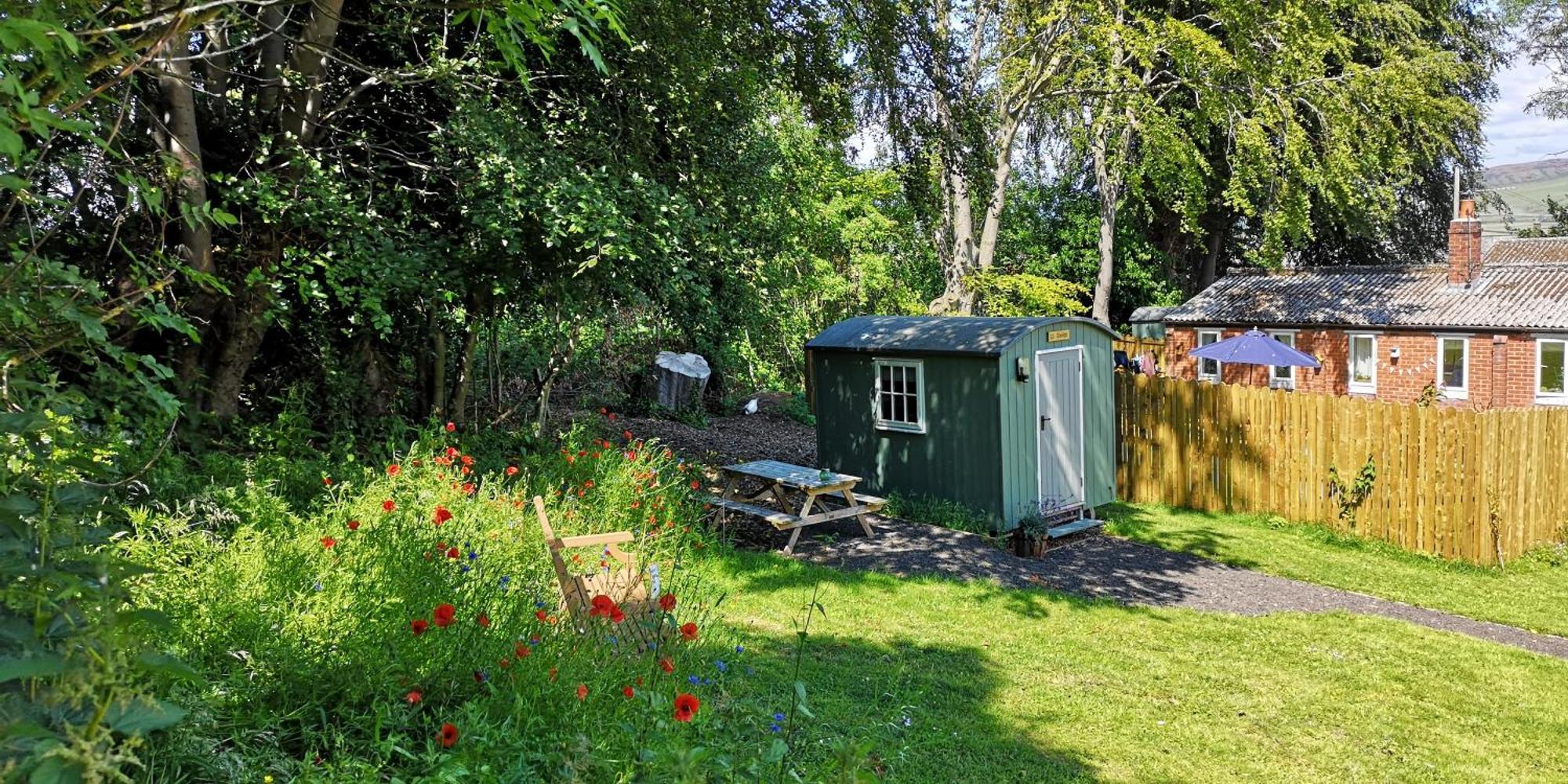 Wooler Hostel And Shepherds Huts 外观 照片